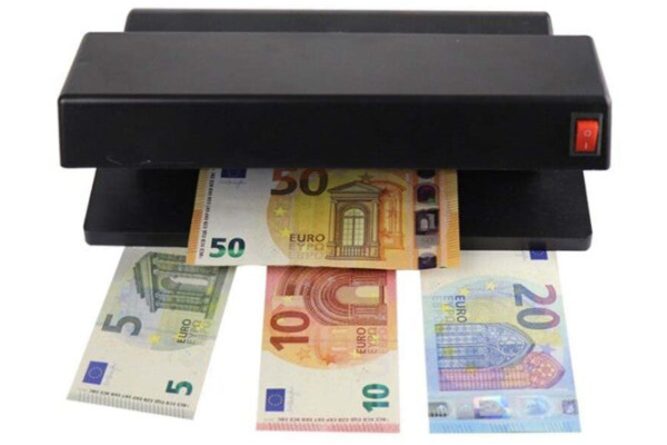 Smars® Portable Desktop Counterfeit Fake Note Detector Cash Money Currency Banknotes Notes Checker Ultraviolet Uv Lamp Watermark Machine